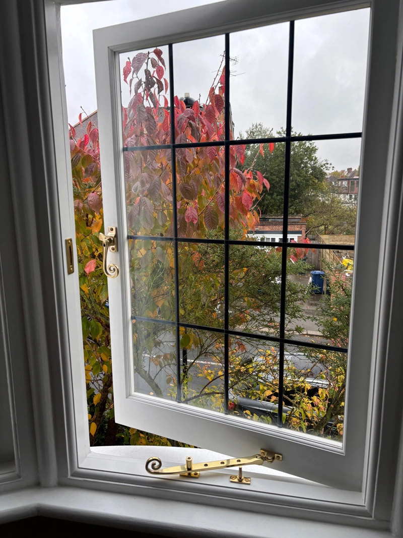 Timber casement window